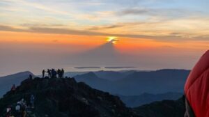 mount rinjani sunrice